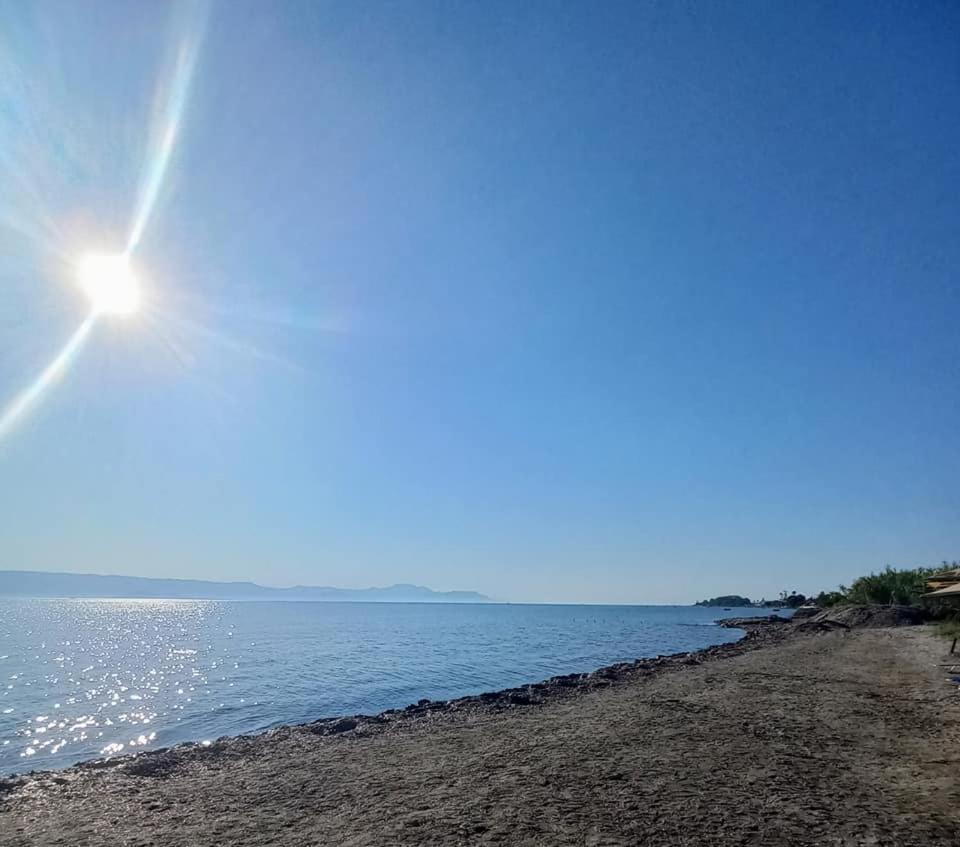 Aparthotel Blue Waves Corfu Kávos Zewnętrze zdjęcie
